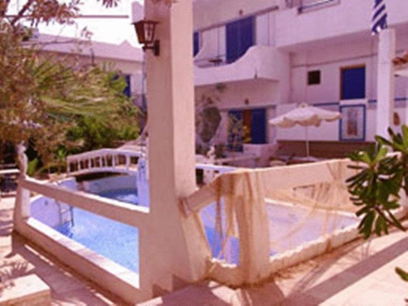 Myrmidon Hotel Agia Marina  エクステリア 写真