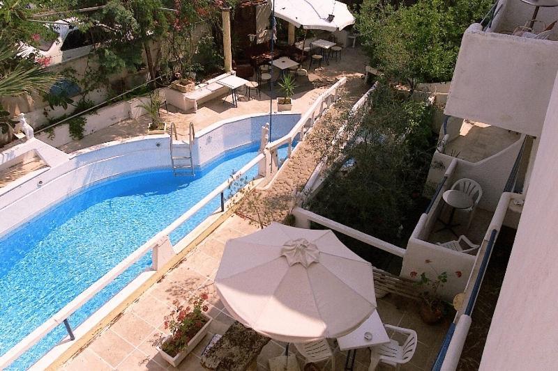 Myrmidon Hotel Agia Marina  エクステリア 写真