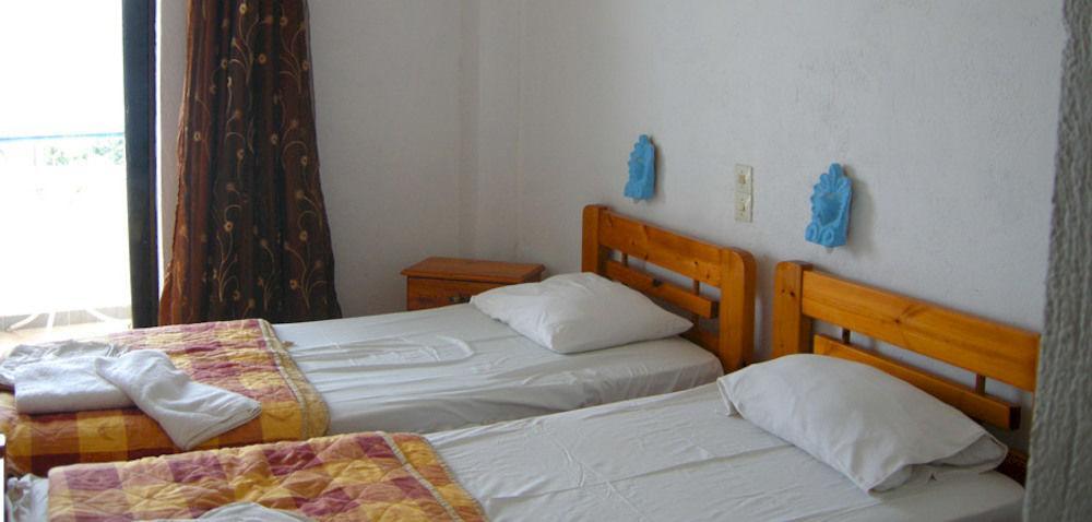Myrmidon Hotel Agia Marina  エクステリア 写真
