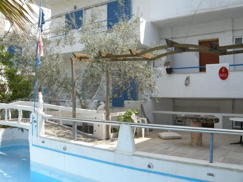 Myrmidon Hotel Agia Marina  エクステリア 写真